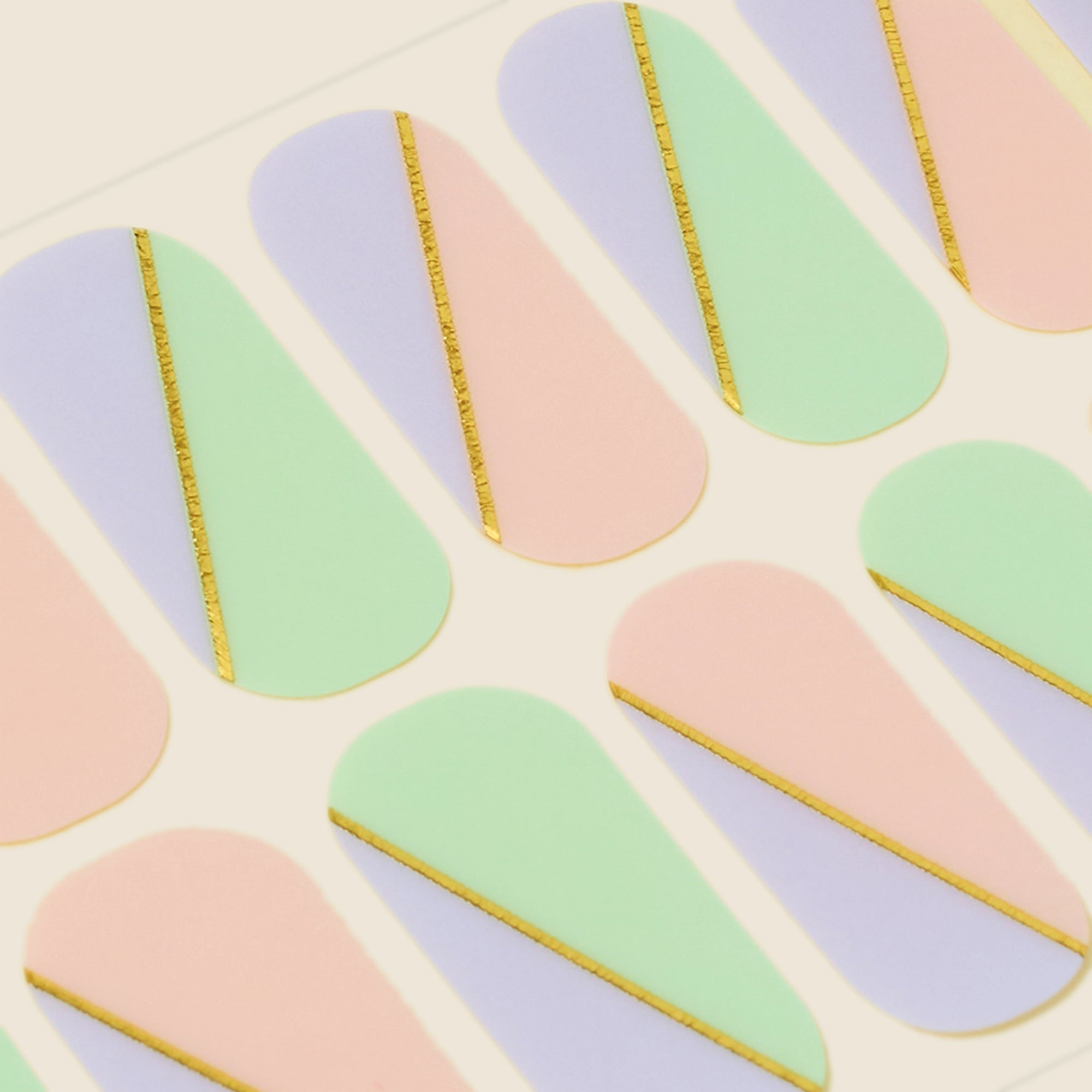 mesme Katya Pastel Gold 3+ Day UV-Free Gel Nail Wraps — Strip Sheet Close-Up
