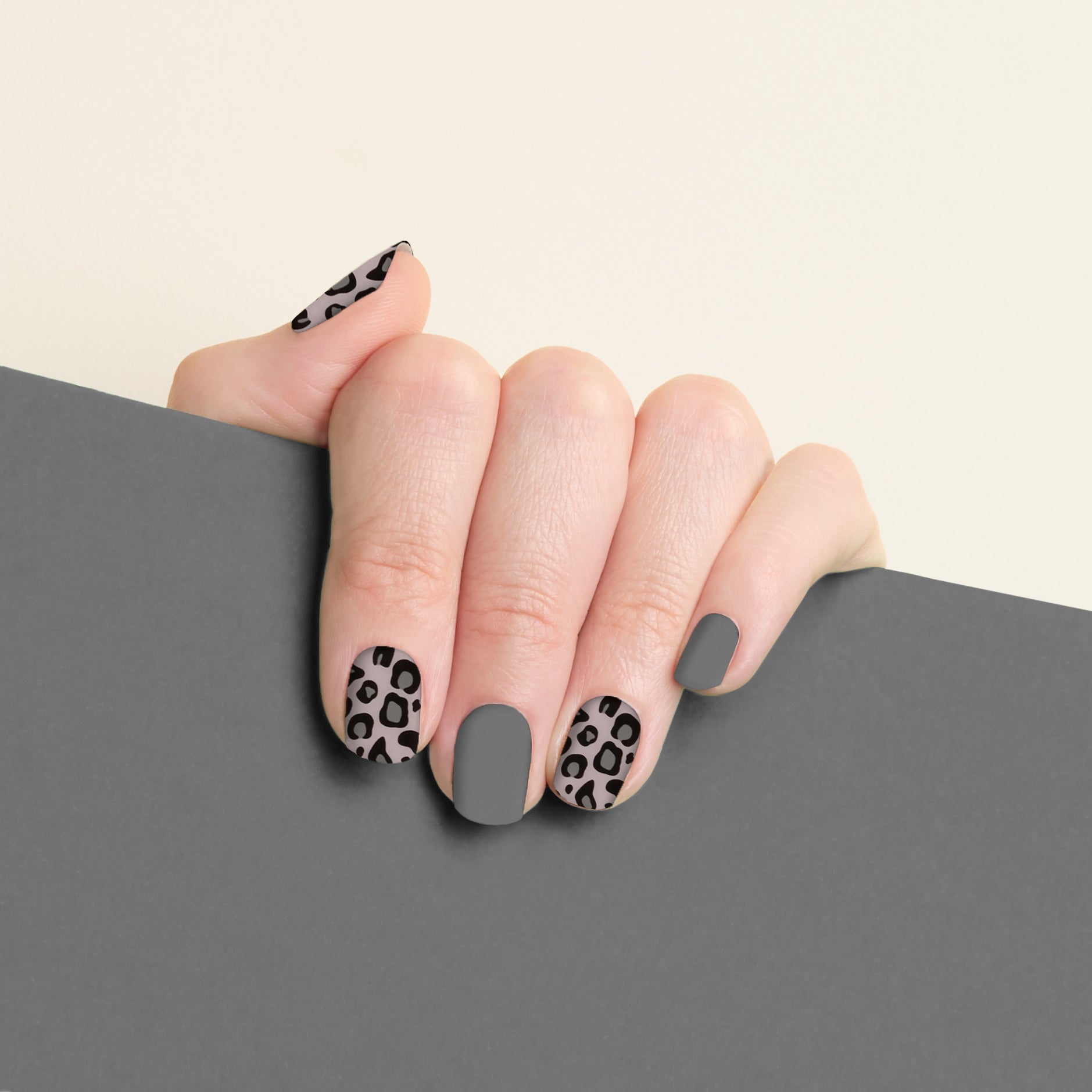 mesme Lizzie Grey Leopard Print 14-Day UV Gel Nail Wraps On Hand
